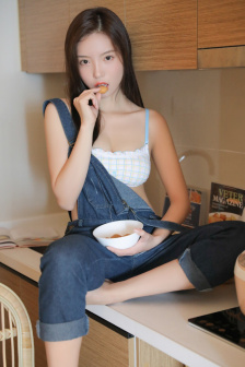 花少各种美女睡在一起